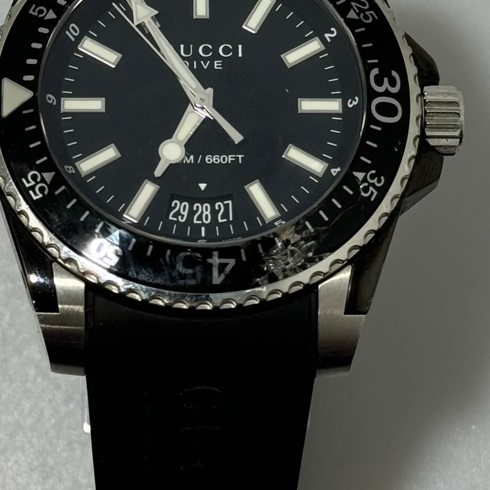 Gucci Dive Stainless Steel Rubber Strap Watch Black Silver - Picture 2 of 8